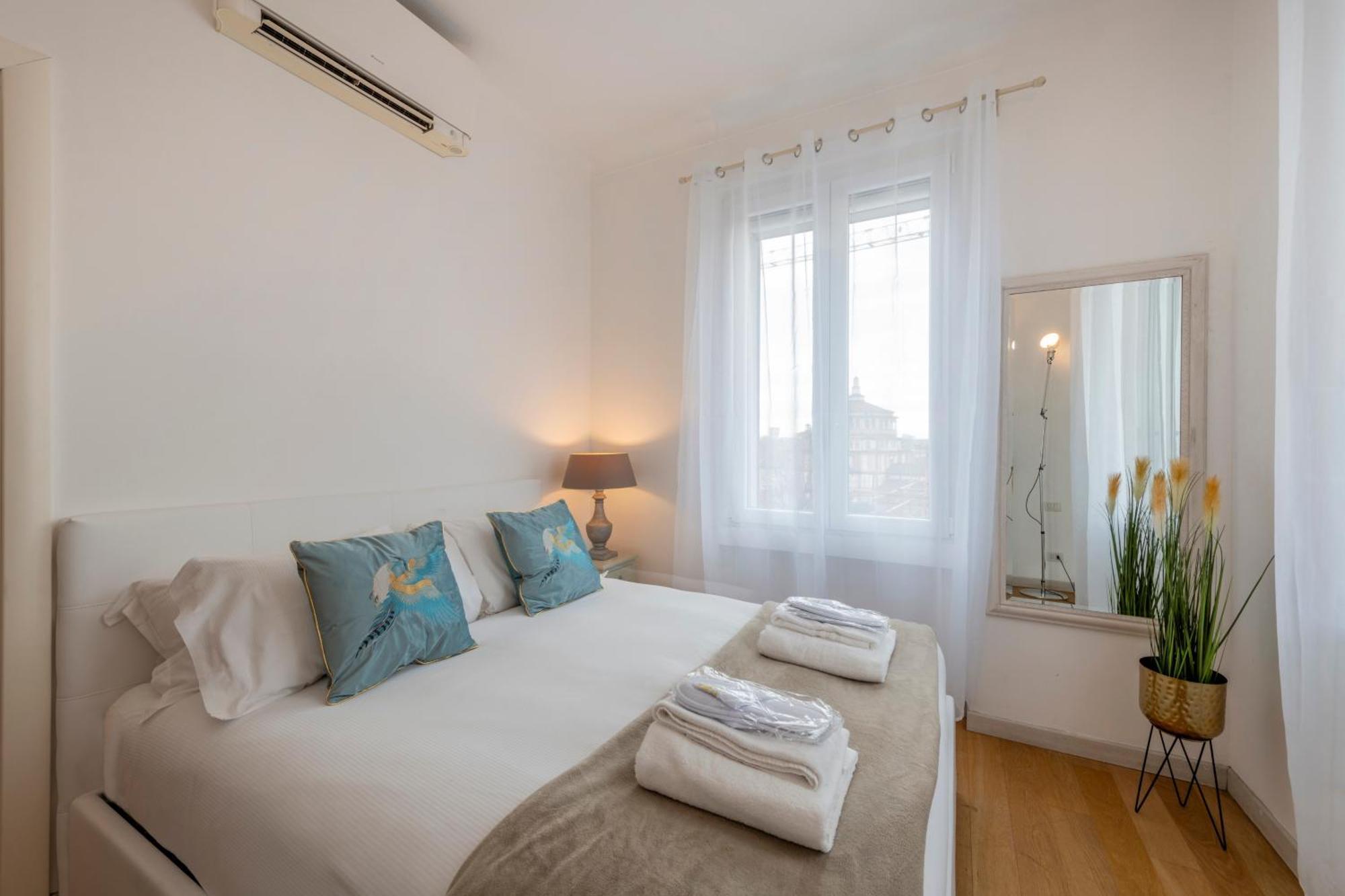 Milan Royal Suites - Centro Cadorna Eksteriør bilde