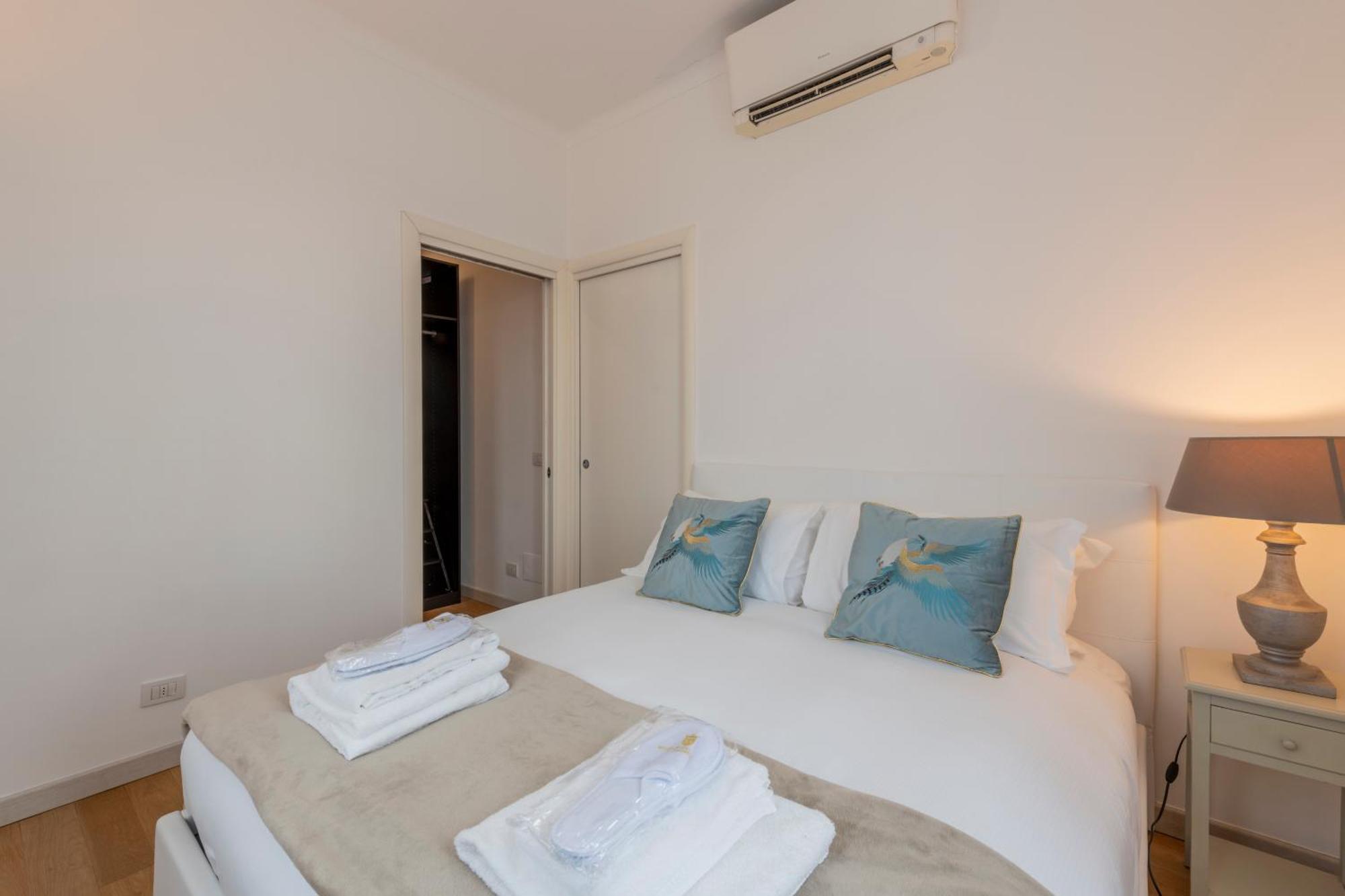 Milan Royal Suites - Centro Cadorna Eksteriør bilde
